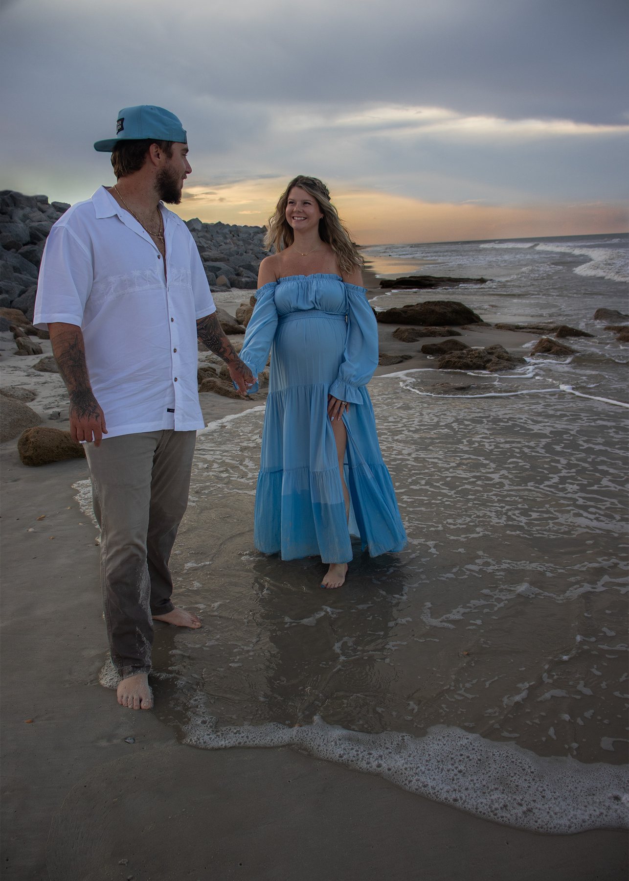 Lifestyle family, maternity, couple or motherhood photography