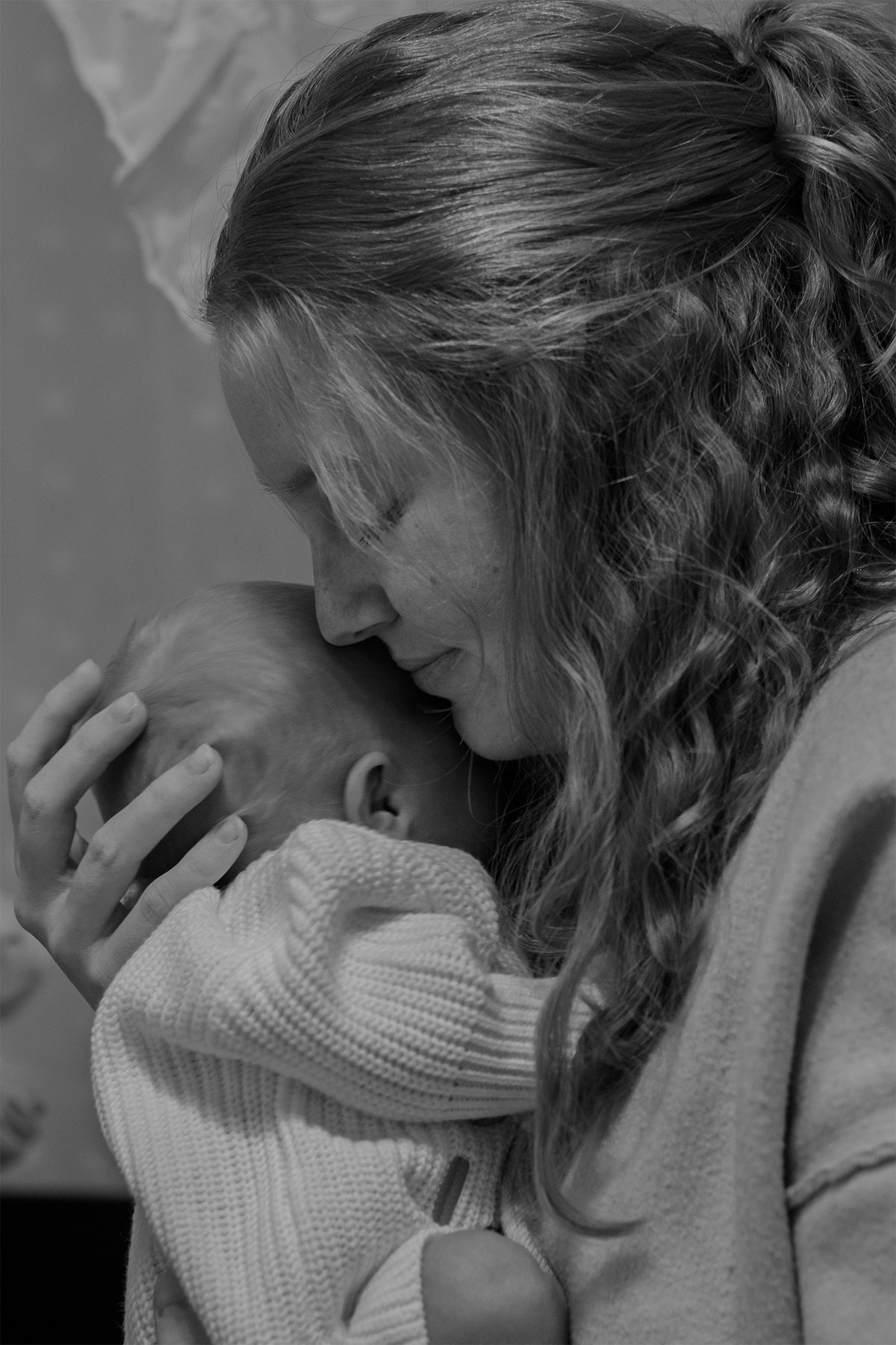 Lifestyle family, maternity, couple or motherhood photography