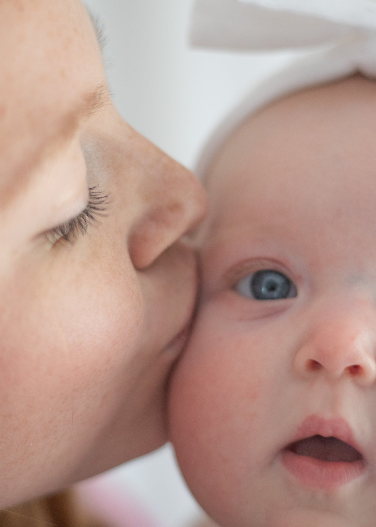 Lifestyle family, maternity, couple or motherhood photography